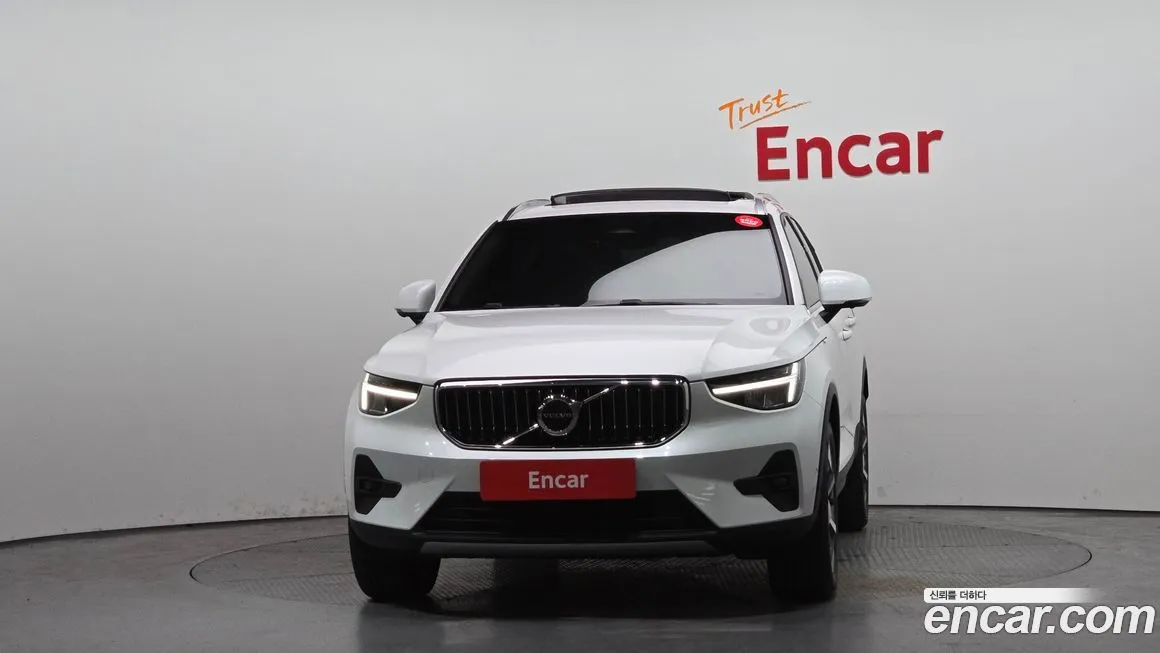 Volvo XC40 2023 из KR, фото 5