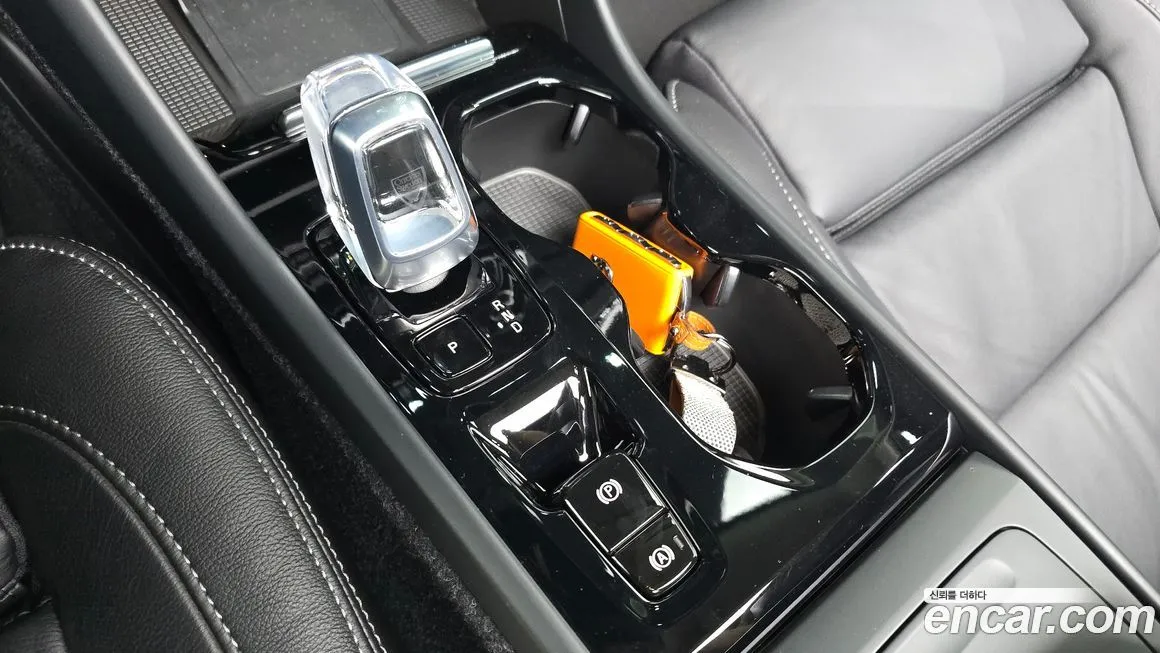 Volvo XC40 2023 из KR, фото 7