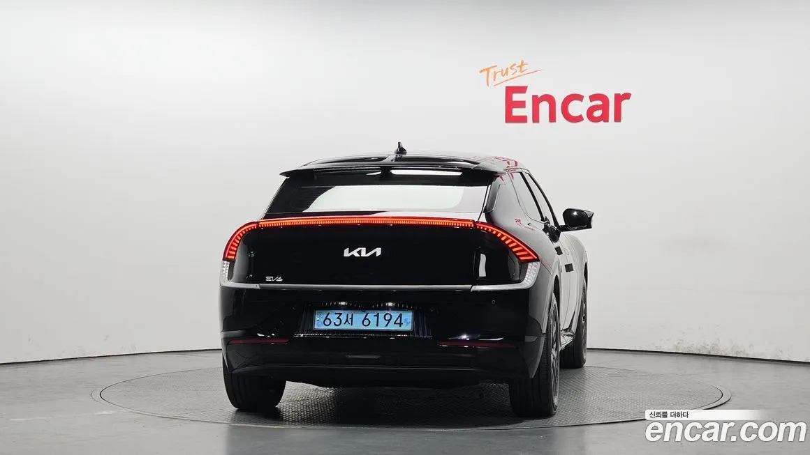 Kia EV6 2023 из KR, фото 4