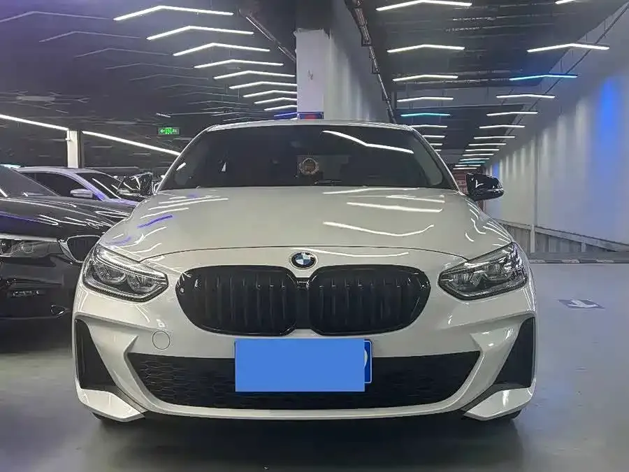BMW 1 Series 2021 из CN, фото 5