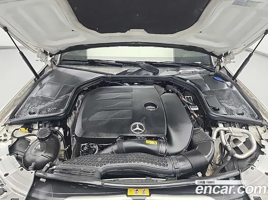 Mercedes-Benz C-Class 2021 из KR, фото 10