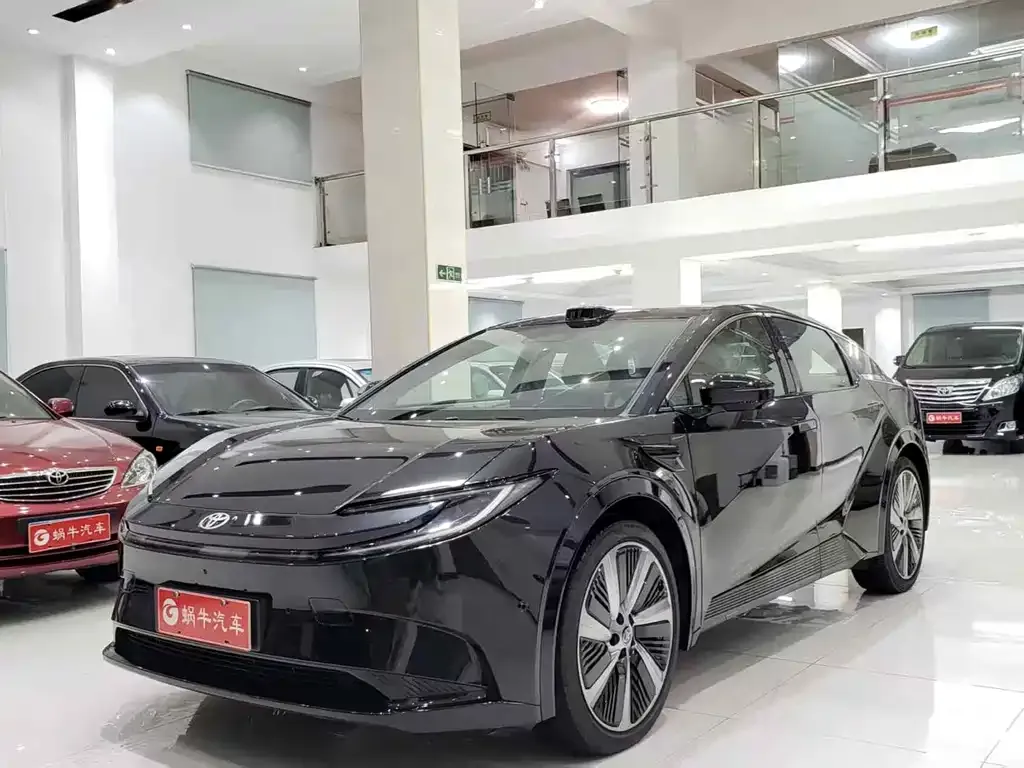 Toyota bZ5