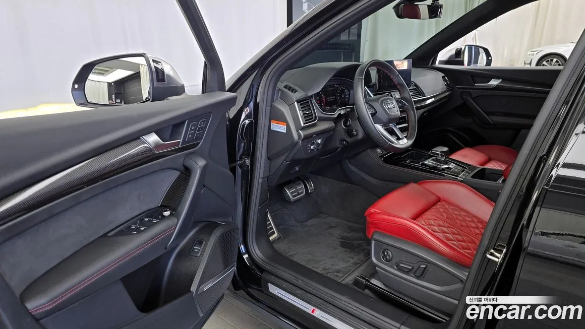 Audi SQ5 2023 из KR, фото 7