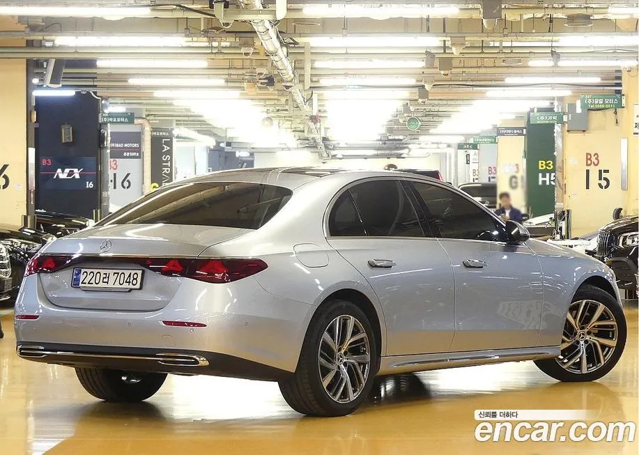 Mercedes-Benz E-Class 2024 из KR, фото 5