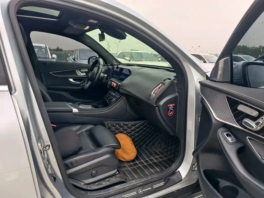 Mercedes-Benz EQC 2021 из CN, фото 9