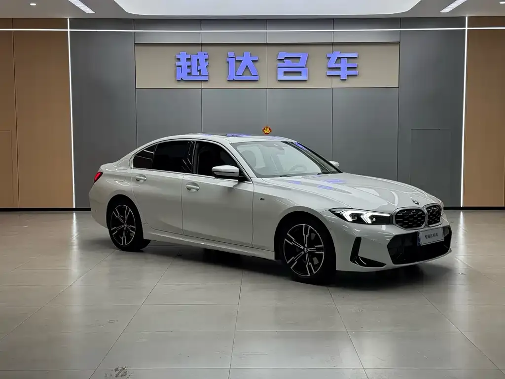 BMW 3 Series 2024 из CN, фото 2