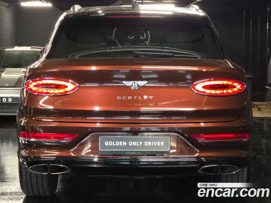 Bentley Bentayga 2021 из KR, фото 8