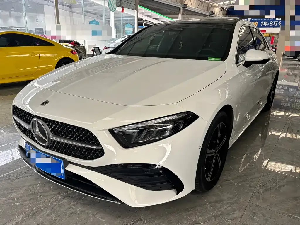 Mercedes-Benz A-Class — фото 1