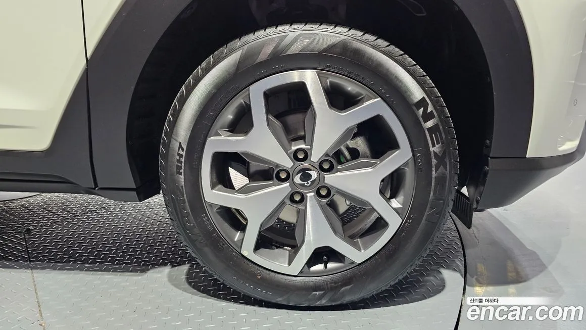 KG Mobility (Ssangyong) Torres 2024 из KR, фото 7