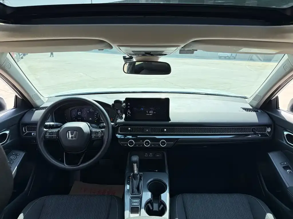Honda Civic — фото 8
