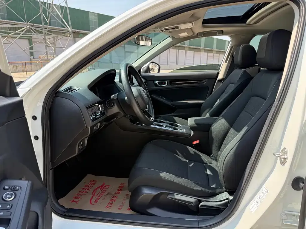 Honda Civic — фото 10