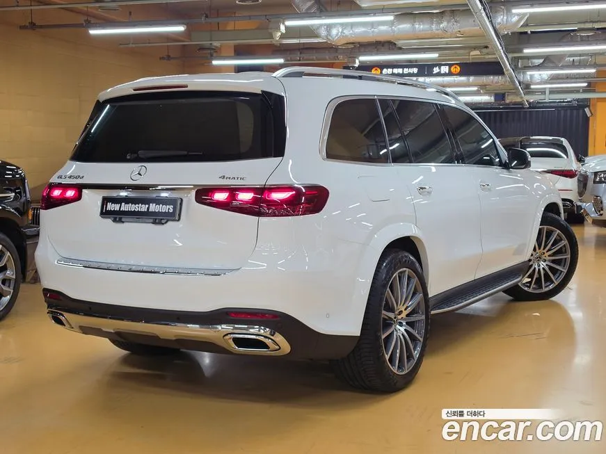 Mercedes-Benz GLS-Class — фото 10