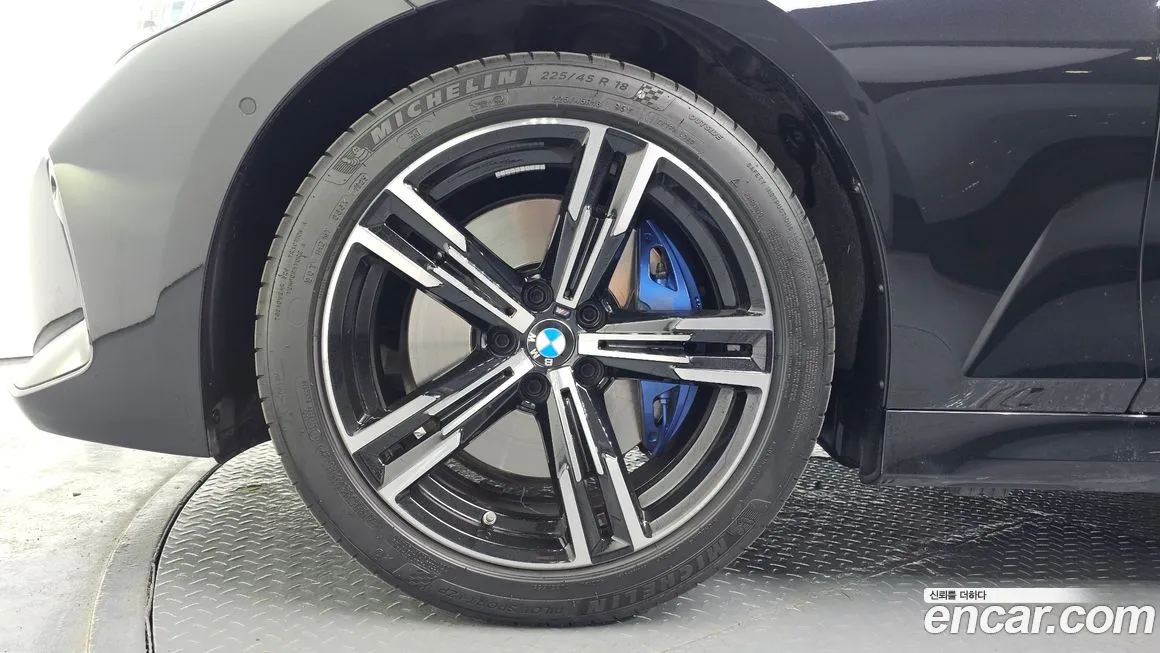 BMW 3-Series 2025 из KR, фото 6