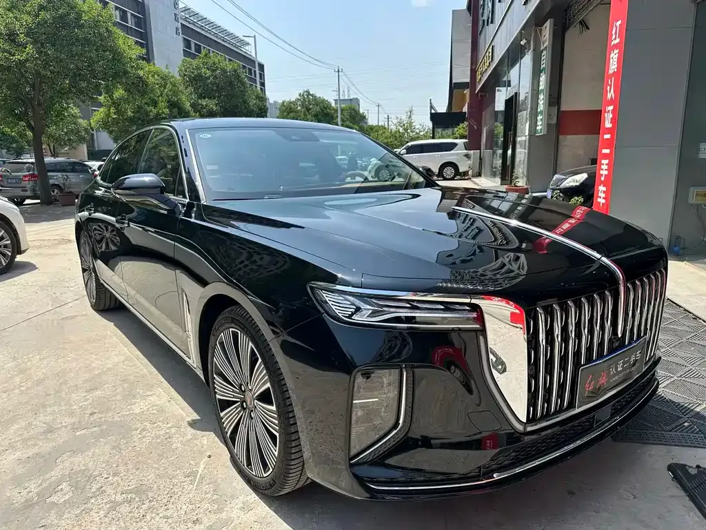 Hongqi H9 — фото 7