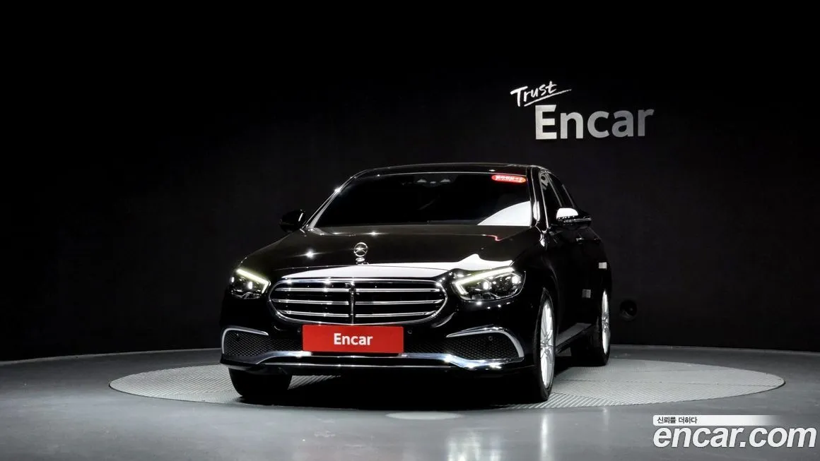 Mercedes-Benz E-Class 2023 из KR, фото 2