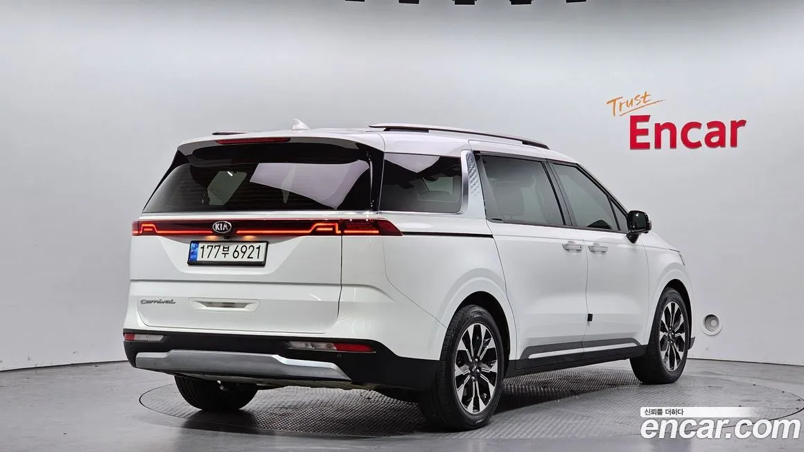 Kia Carnival 2021 из KR, фото 4