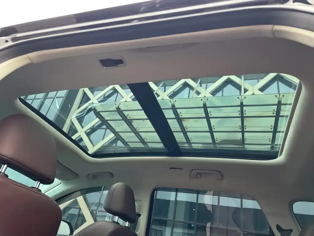 Geely Haoyue 2023 из CN, фото 2