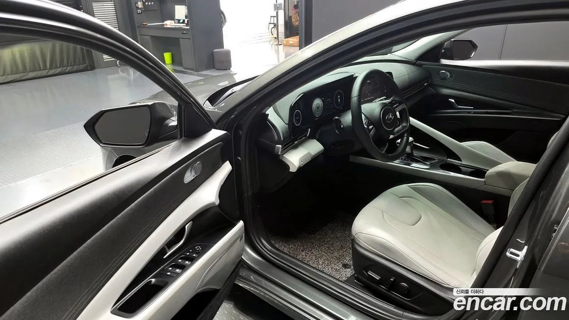 Hyundai AVANTE 2022 из KR, фото 10