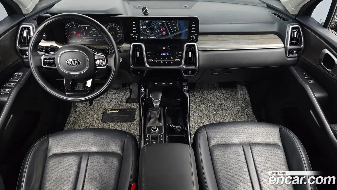 Kia Sorento — фото 7