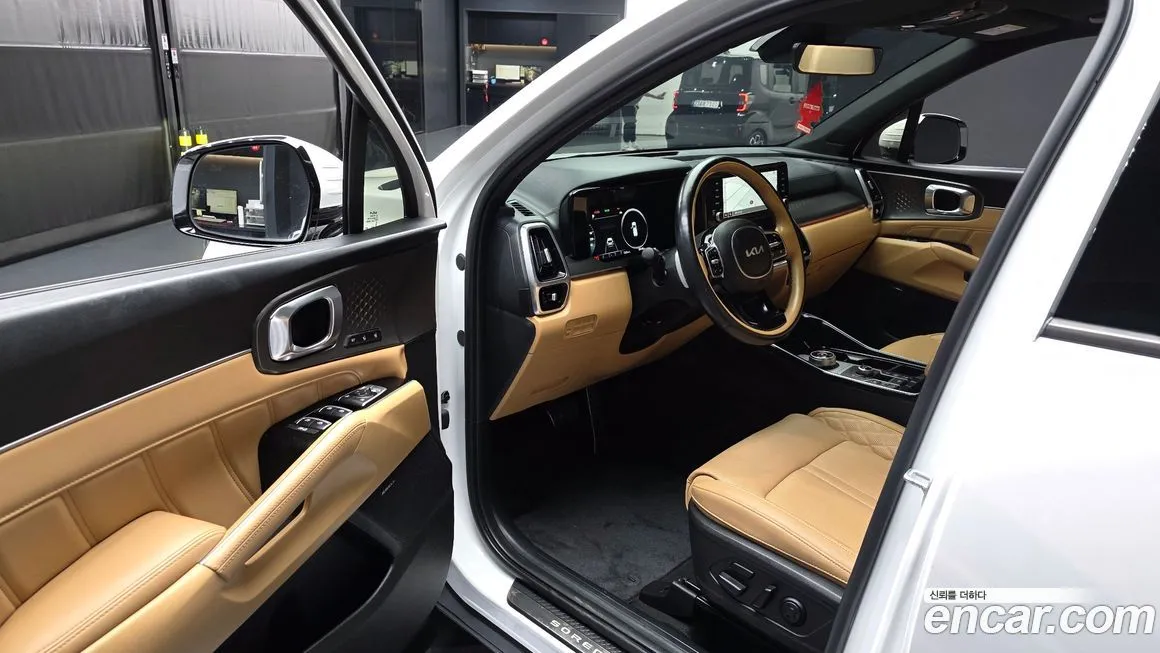 Kia Sorento — фото 10