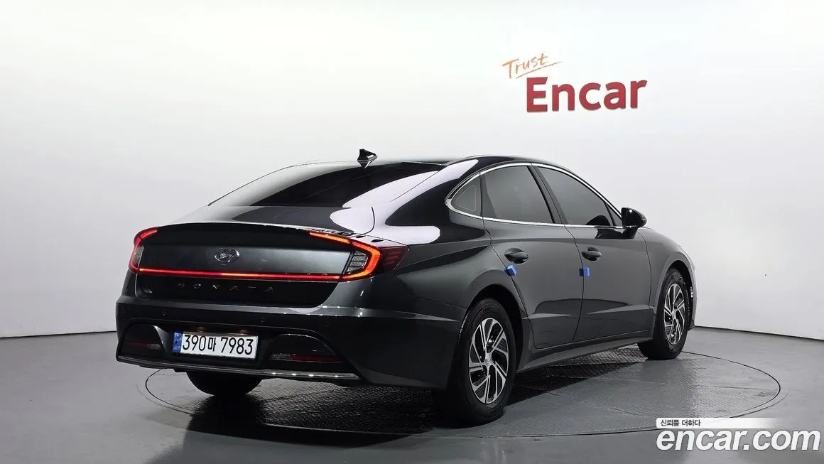 Hyundai Sonata 2022 из KR, фото 3
