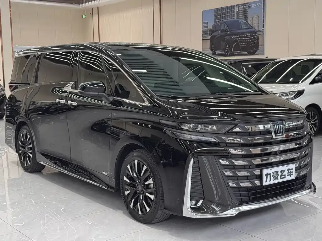 Toyota Vellfire — фото 6