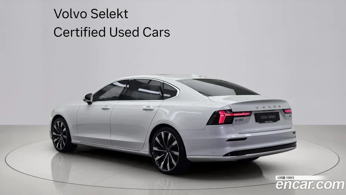Volvo S90 — фото 3