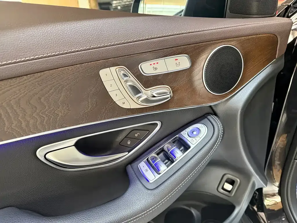 Mercedes-Benz GLC 2021 из CN, фото 3