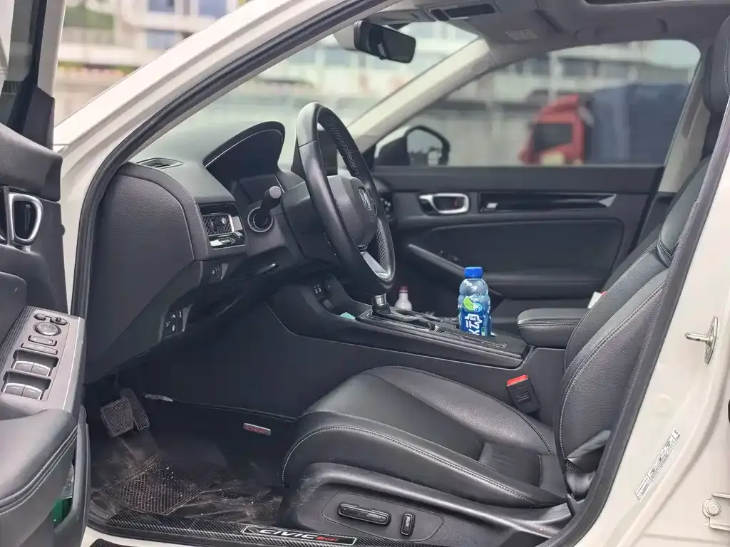Honda Civic 2022 из CN, фото 10