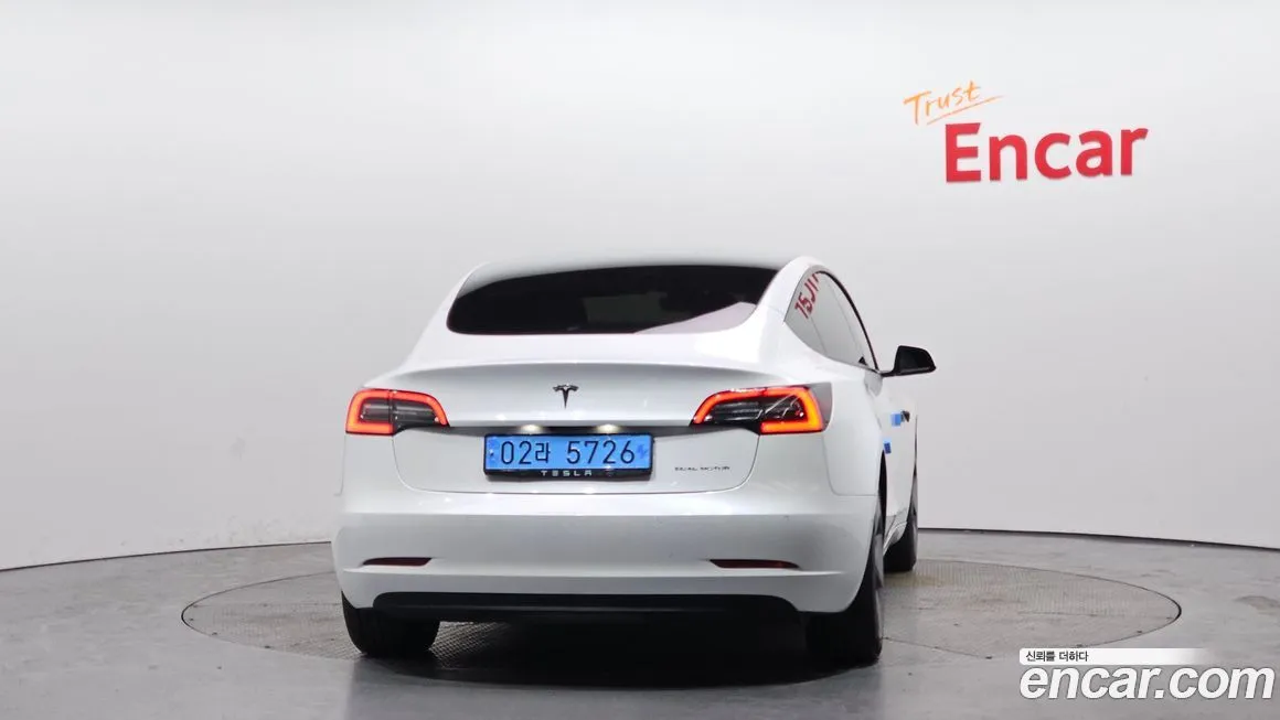 Tesla Model 3 2022 из KR, фото 7