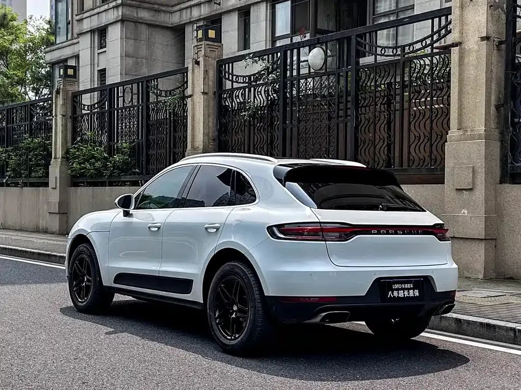 Porsche Macan — фото 5