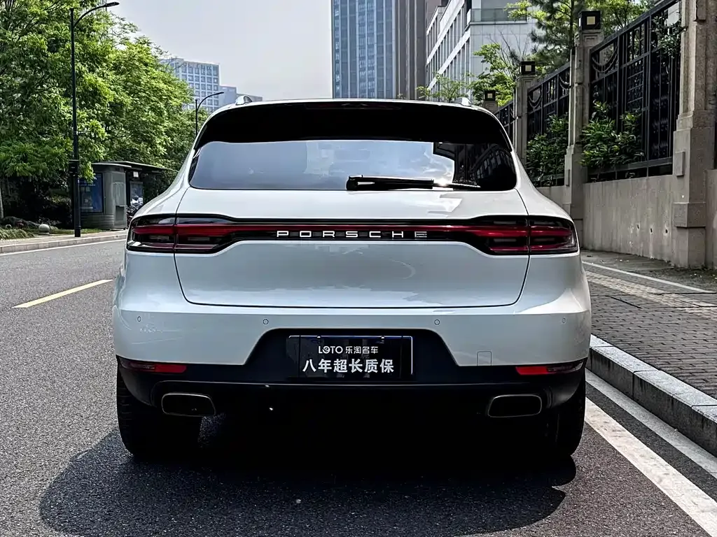 Porsche Macan — фото 10