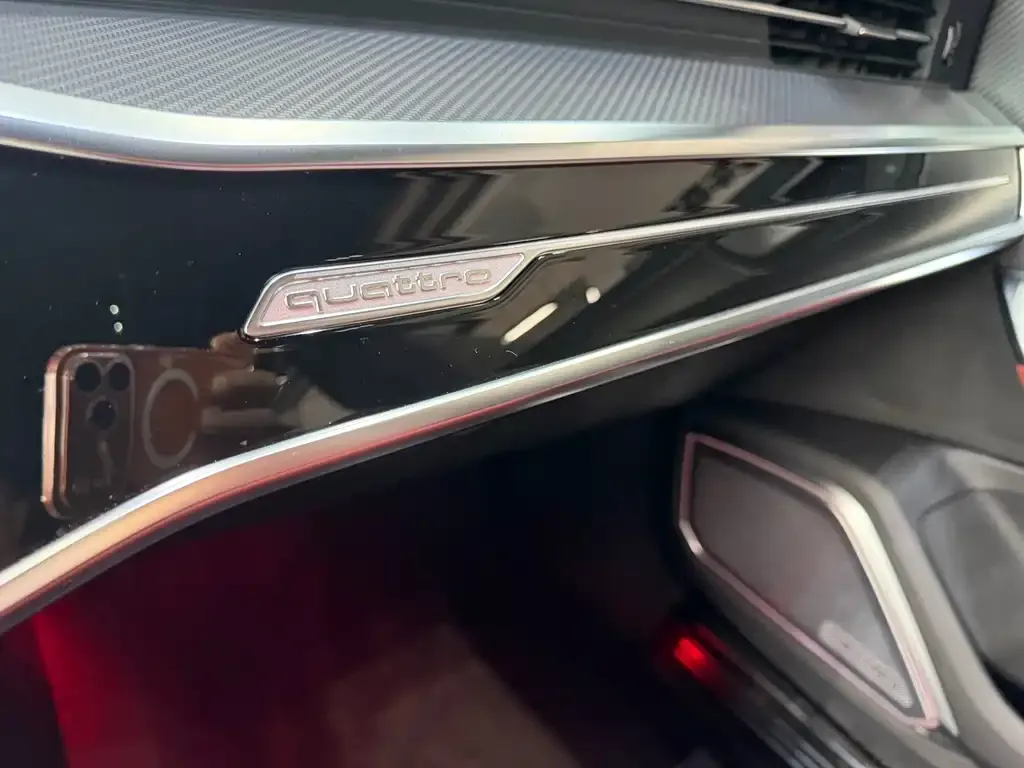 Audi A7L 2024 из CN, фото 2