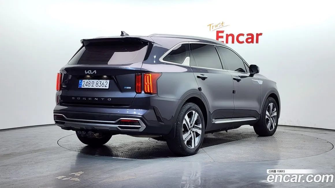 Kia Sorento — фото 7