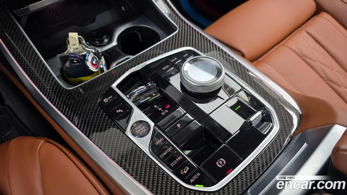 BMW X7 2025 из KR, фото 10