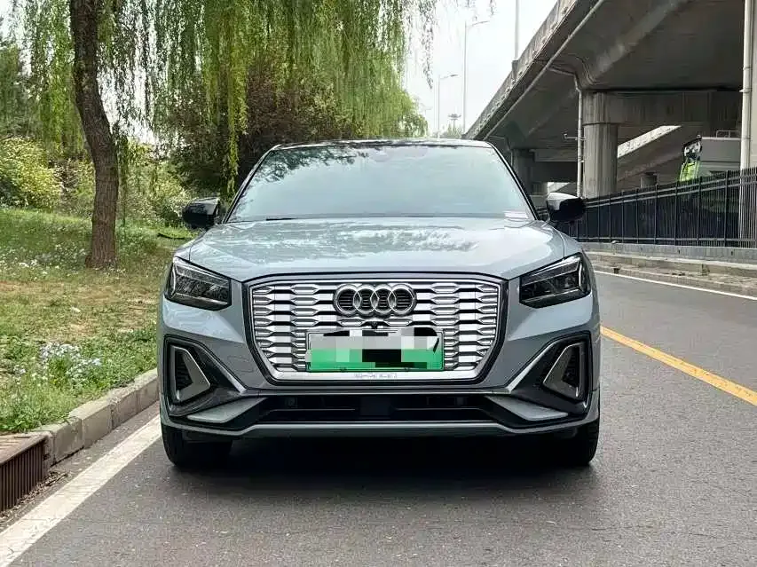 Audi Q2L e-tron 2022 из CN, фото 8