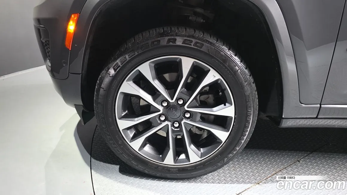 Jeep Cherokee 2022 из KR, фото 8