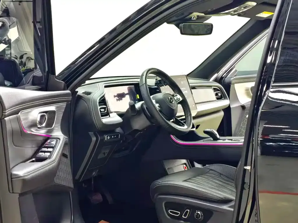 GAC Motor Trumpchi GS8 — фото 7