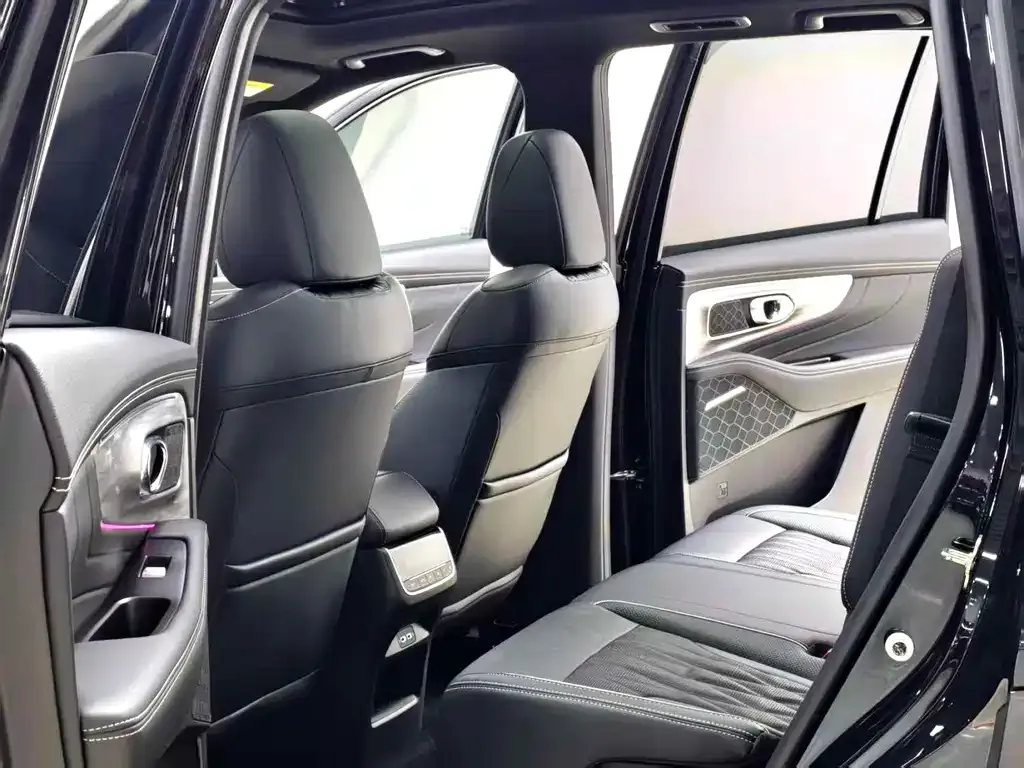 GAC Motor Trumpchi GS8 — фото 4