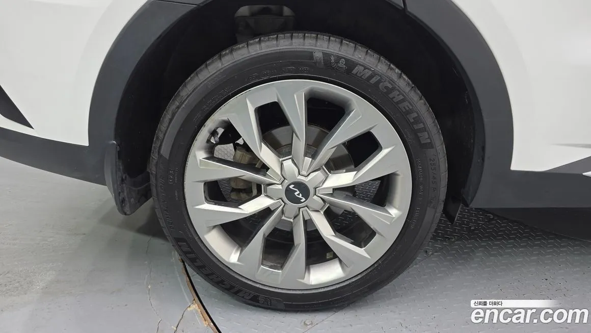 Kia Sorento — фото 8