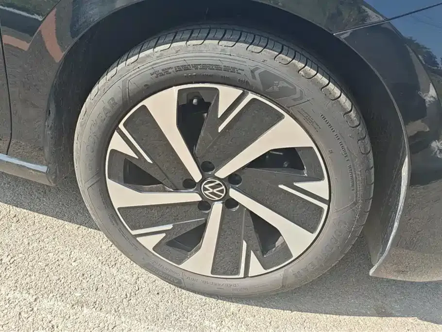 Volkswagen Magotan 2025 из CN, фото 4
