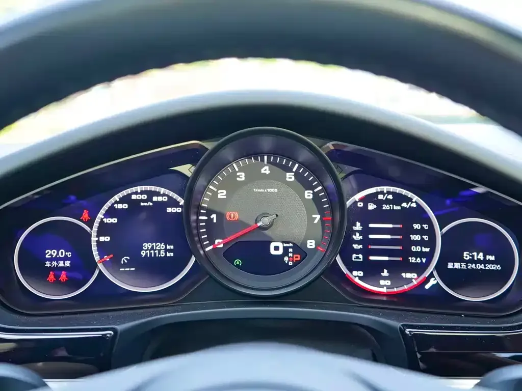 Porsche Panamera 2023 из CN, фото 2