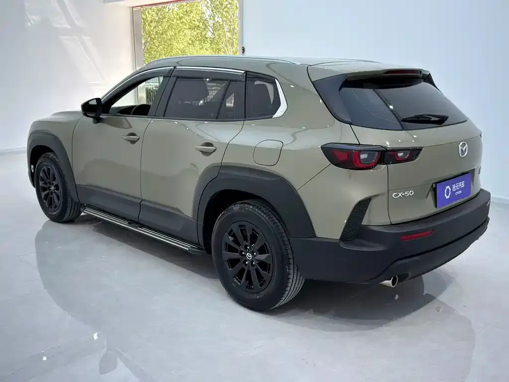 Mazda CX-50 2023 из CN, фото 7