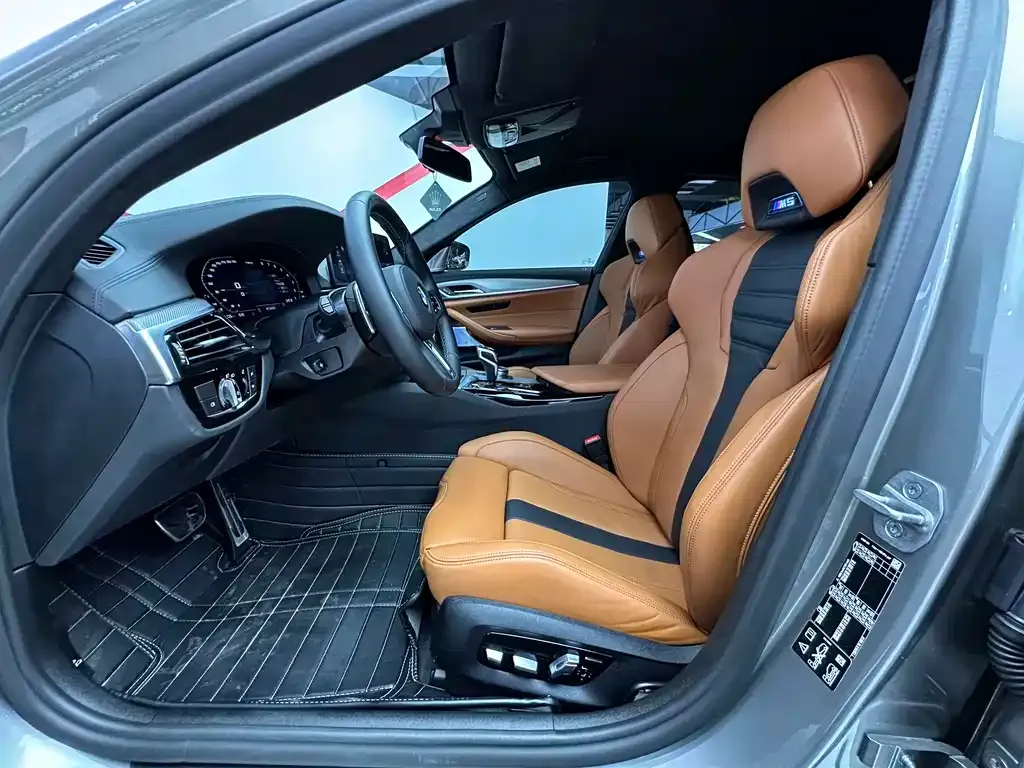 BMW M5 2022 из CN, фото 9