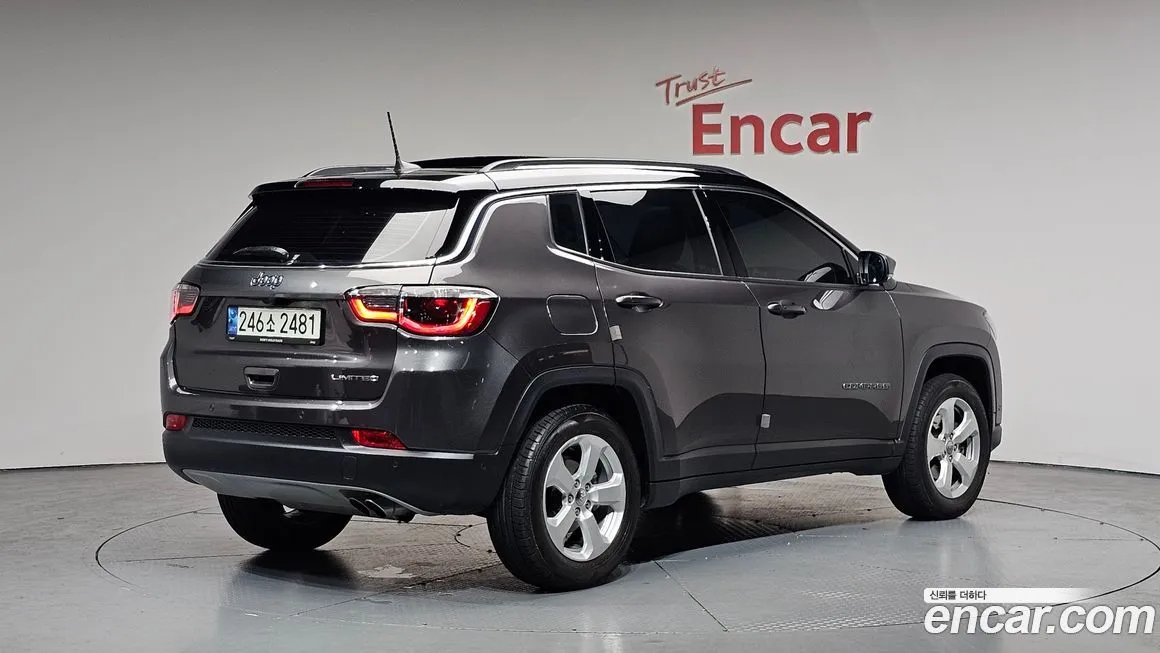 Jeep Compass 2021 из KR, фото 6