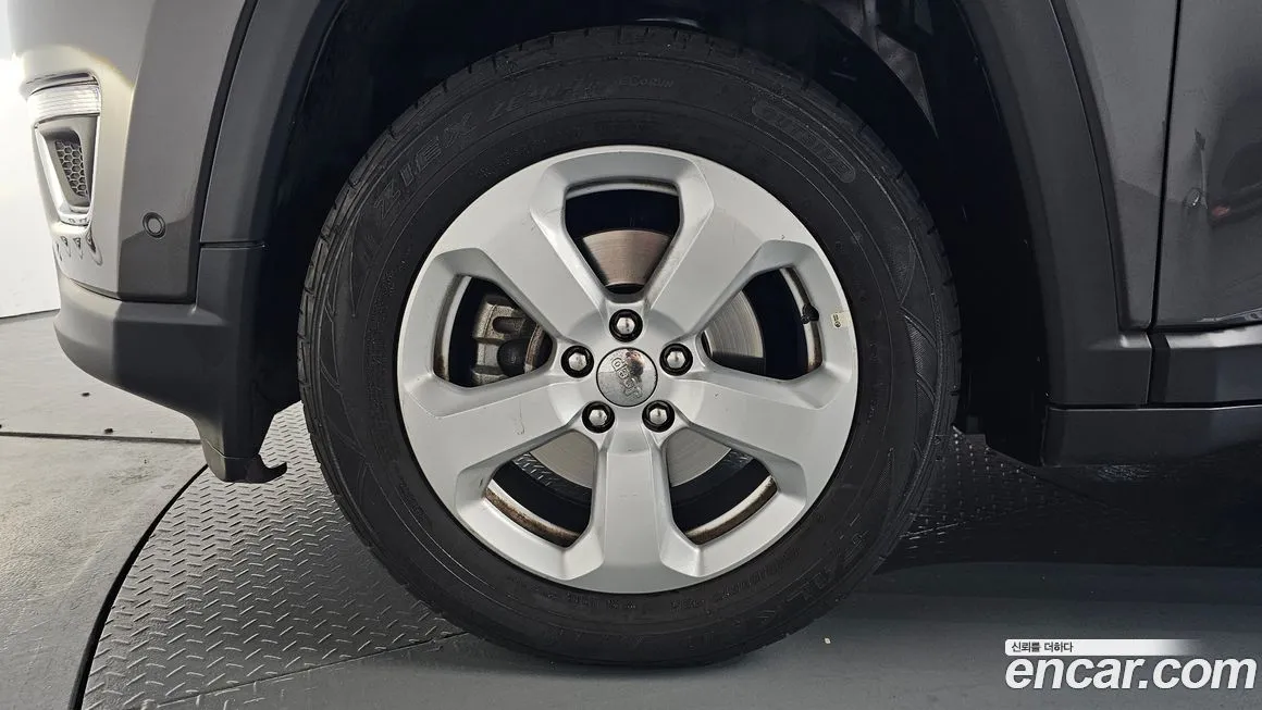 Jeep Compass 2021 из KR, фото 8