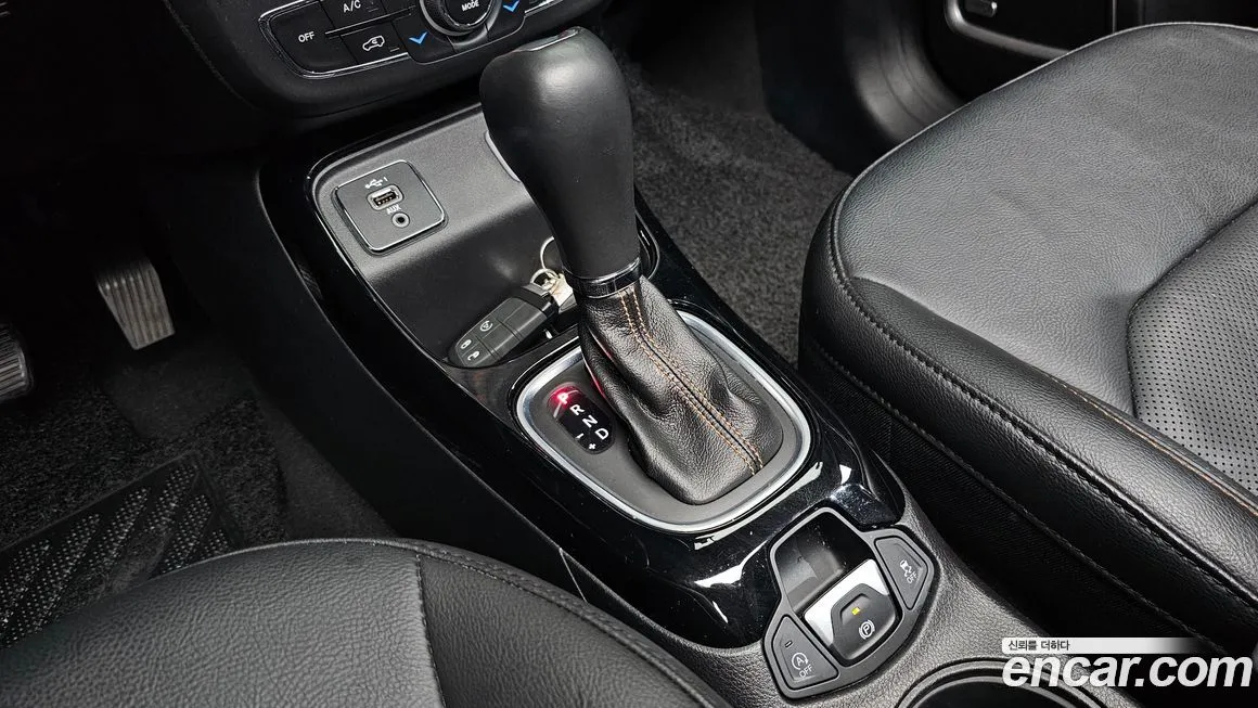 Jeep Compass 2021 из KR, фото 10