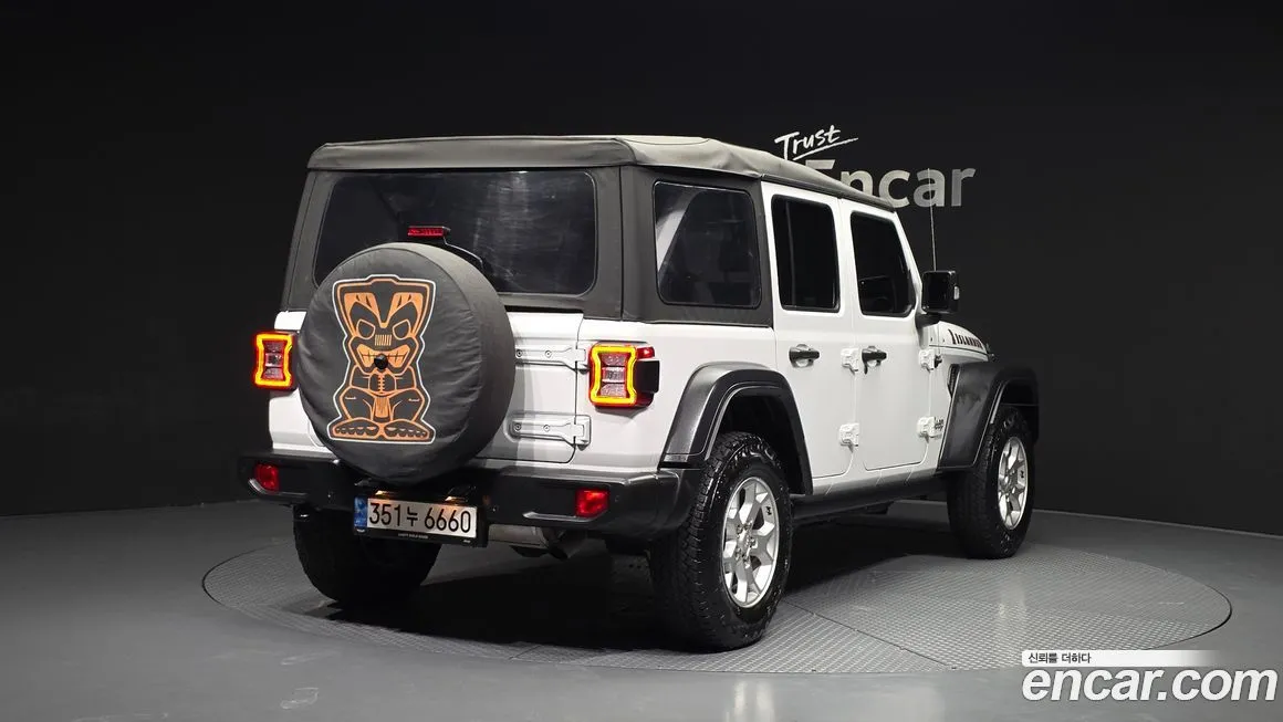 Jeep Wrangler 2021 из KR, фото 10