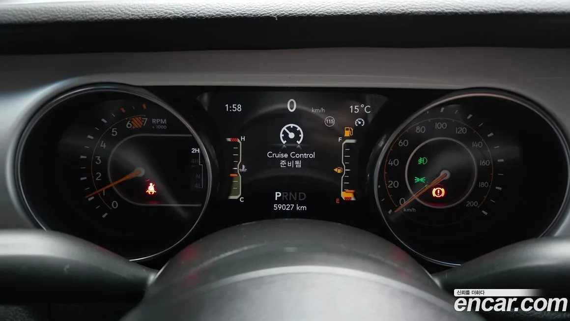 Jeep Wrangler 2021 из KR, фото 3