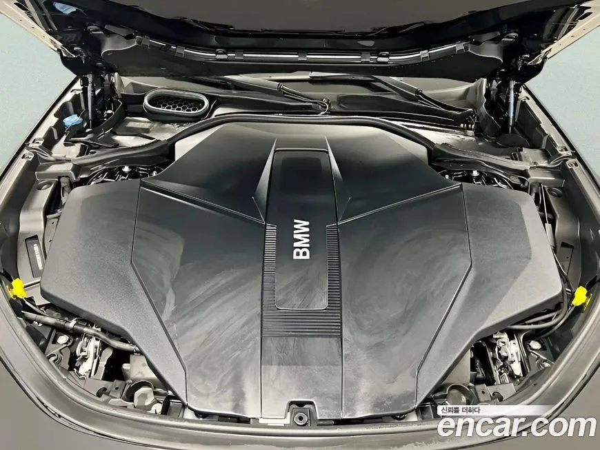 BMW i7 2024 из KR, фото 10